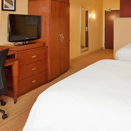 Courtyard By Marriott Pittsburgh North/Cranberry Woods Hotel Cranberry Township Exterior photo