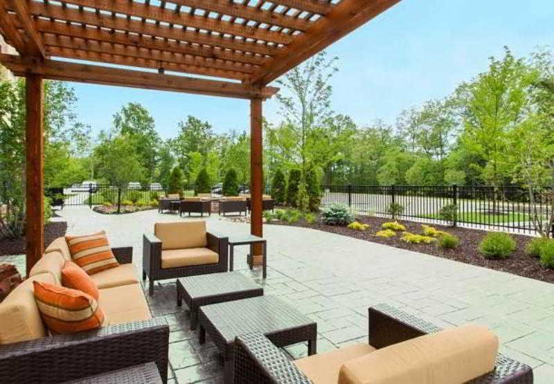 Courtyard By Marriott Pittsburgh North/cranberry Woods 3*