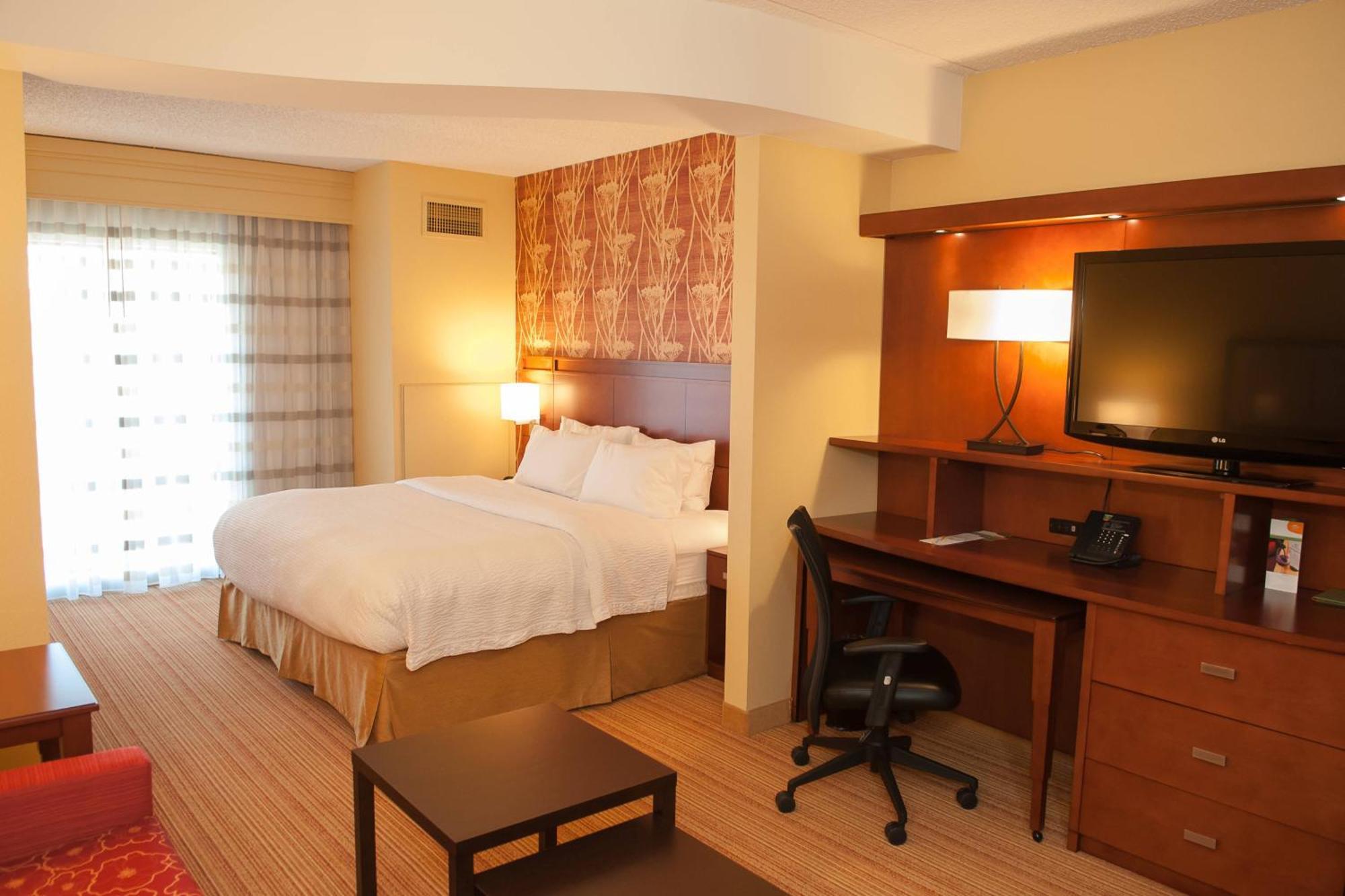 Courtyard By Marriott Pittsburgh North/cranberry Woods Cranberry Township