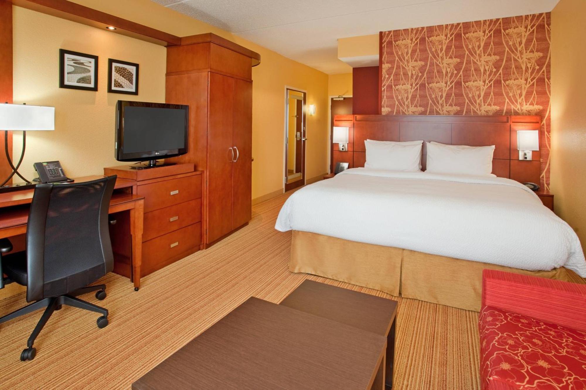 Hotel Courtyard By Marriott Pittsburgh North/cranberry Woods Cranberry Township
